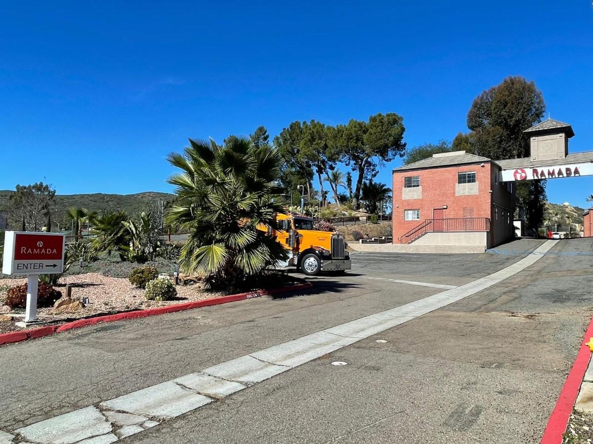 Ramada By Wyndham San Diego Poway Miramar المظهر الخارجي الصورة