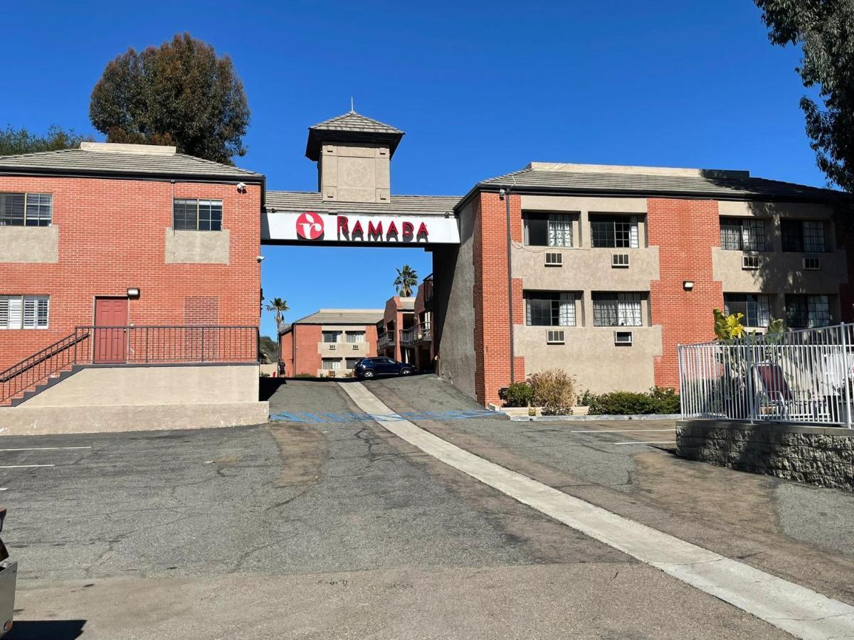 Ramada By Wyndham San Diego Poway Miramar المظهر الخارجي الصورة