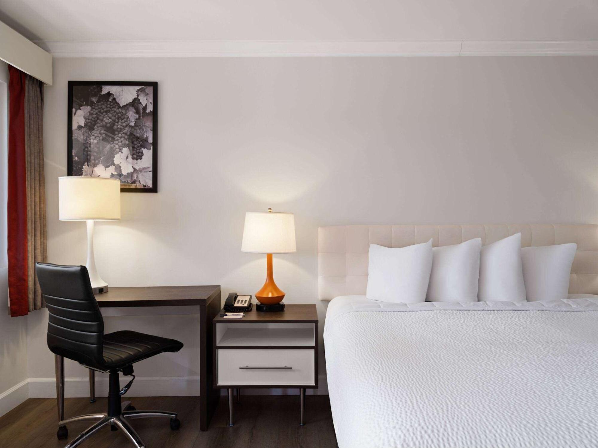 Ramada By Wyndham San Diego Poway Miramar المظهر الخارجي الصورة