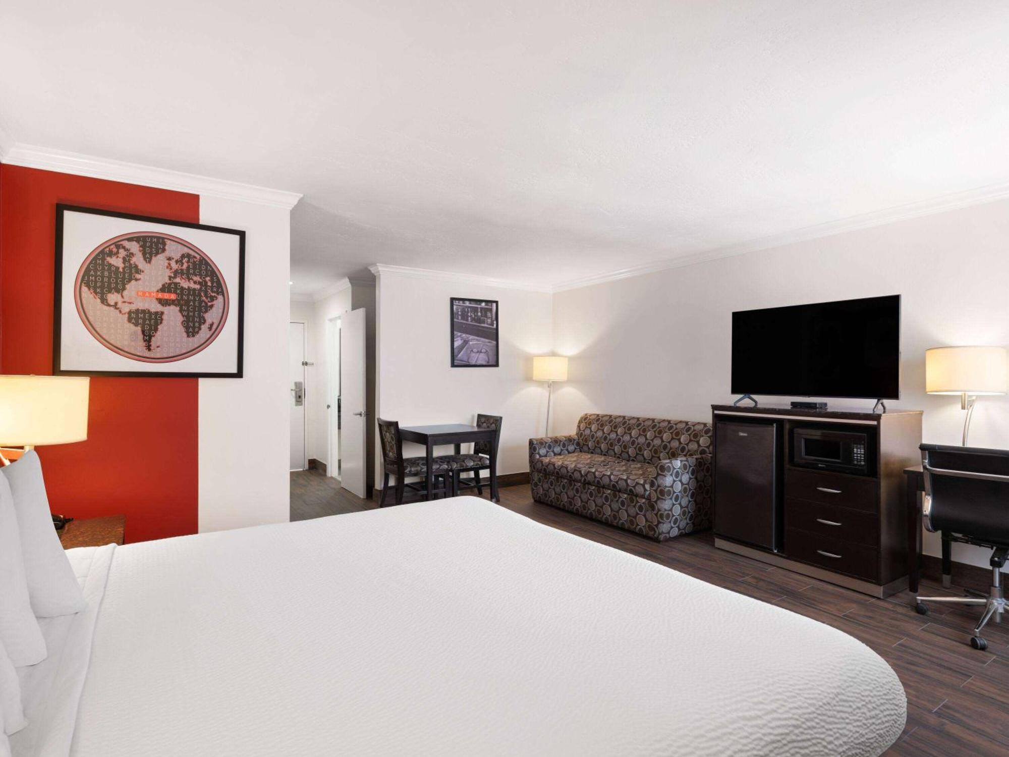 Ramada By Wyndham San Diego Poway Miramar المظهر الخارجي الصورة